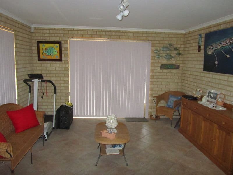 4 Fallowfield Street, STRATHALBYN WA 6530, Strathalbyn - Thumbnail 5