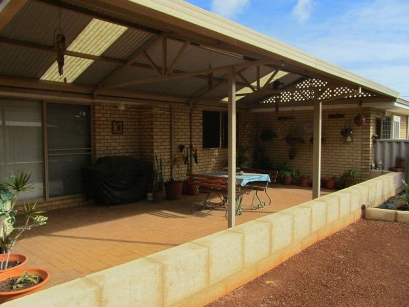 4 Fallowfield Street, STRATHALBYN WA 6530, Strathalbyn - Thumbnail 6