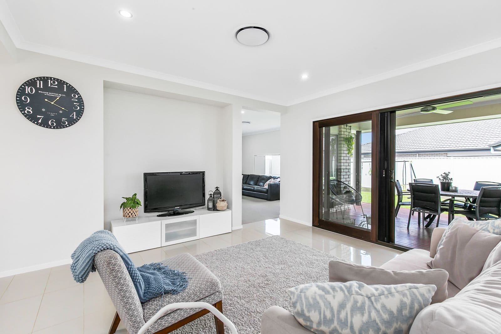 6 Plumer Street, Wellington Point QLD 4160, Wellington Point - Thumbnail 5