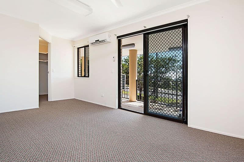 78 Buderim Street, BATTERY HILL QLD 4551, Battery Hill - Thumbnail 4