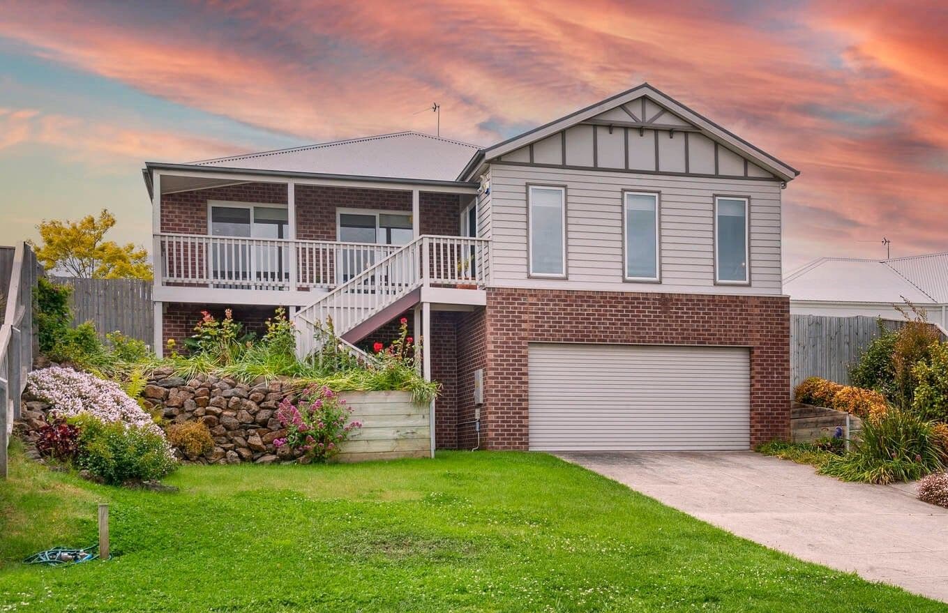 11 Henry Avenue, Mount Clear VIC 3350, Mount Clear - Image 1