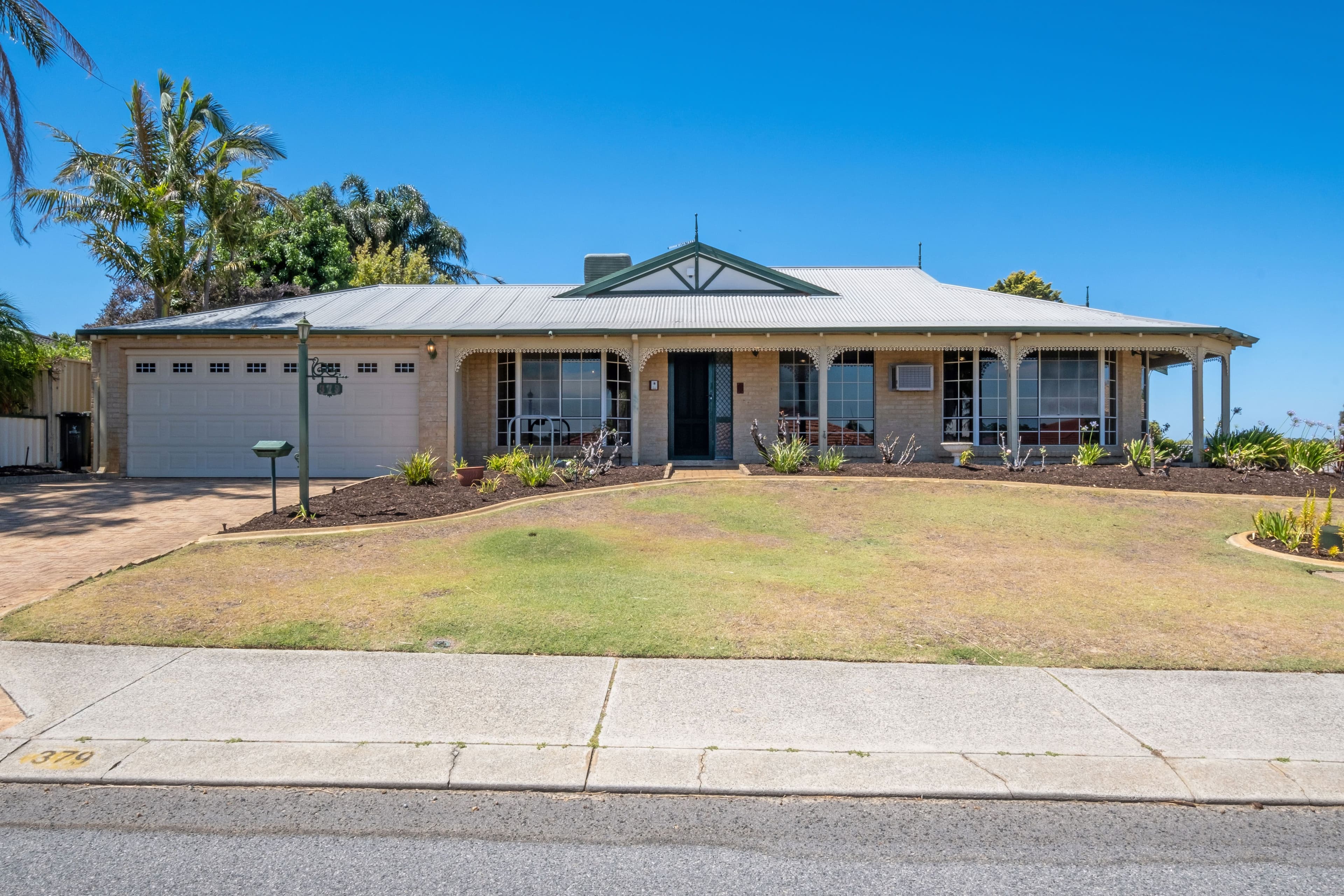 379 Summerlakes Parade, Ballajura WA 6066, Ballajura - Image 1
