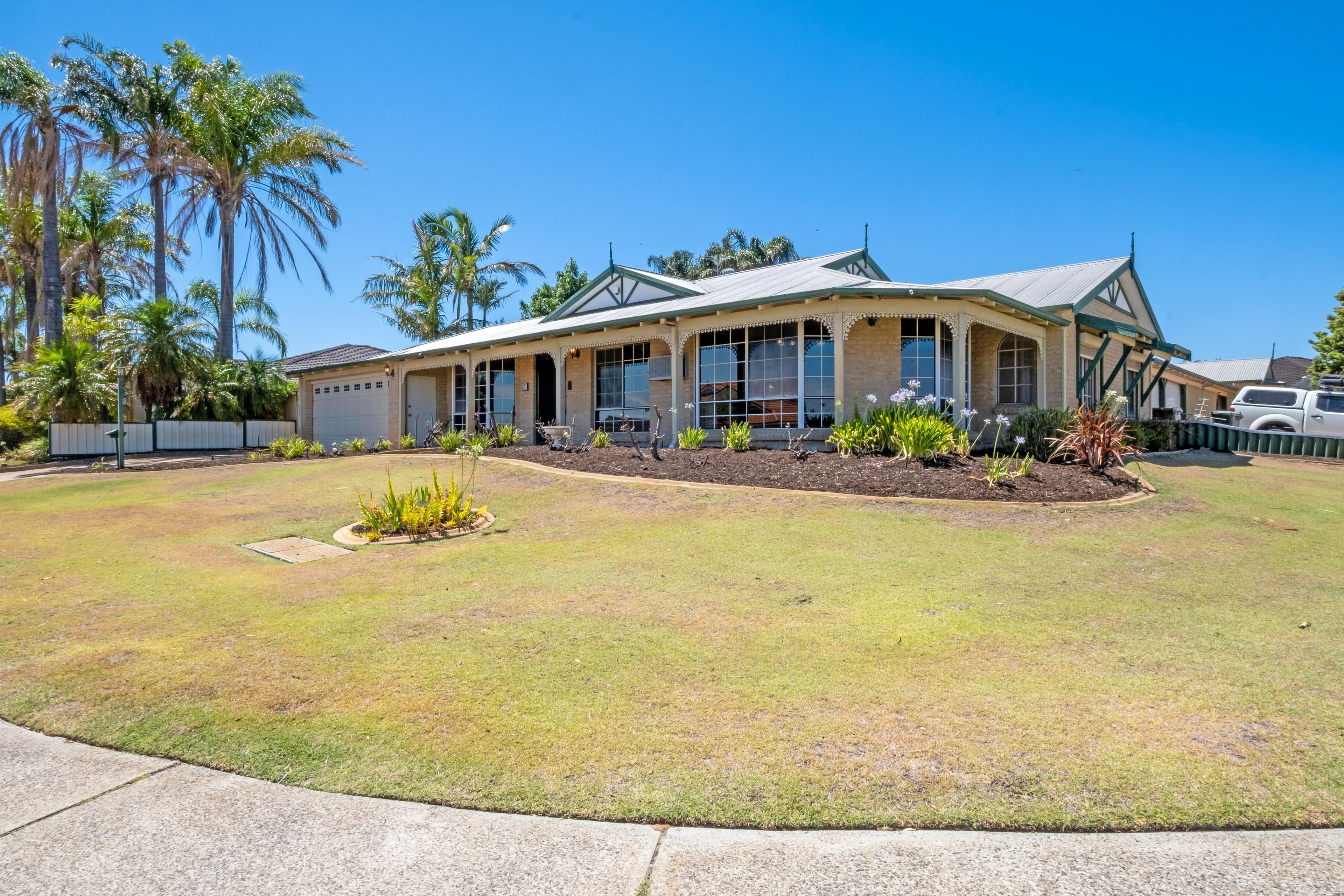 379 Summerlakes Parade, Ballajura WA 6066, Ballajura - Thumbnail 3
