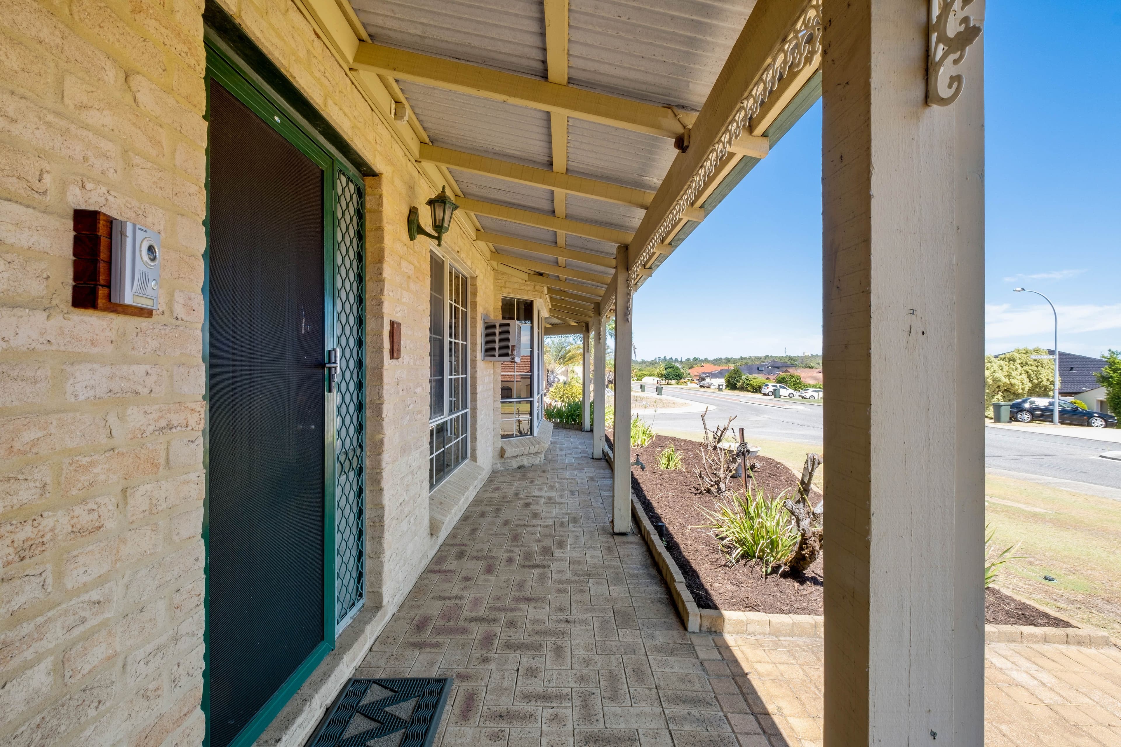 379 Summerlakes Parade, Ballajura WA 6066, Ballajura - Thumbnail 5