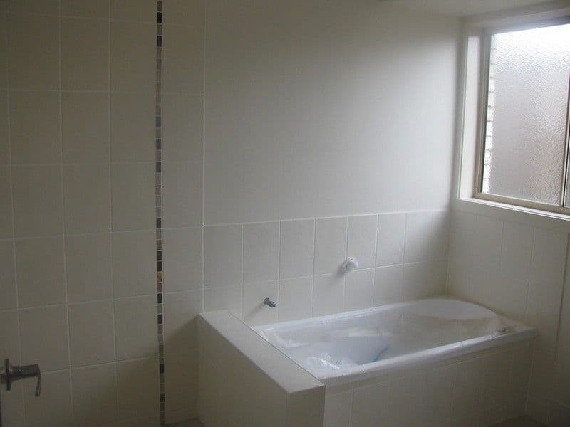 1 Lewis Street, CROWS NEST QLD 4355, Crows Nest - Thumbnail 2