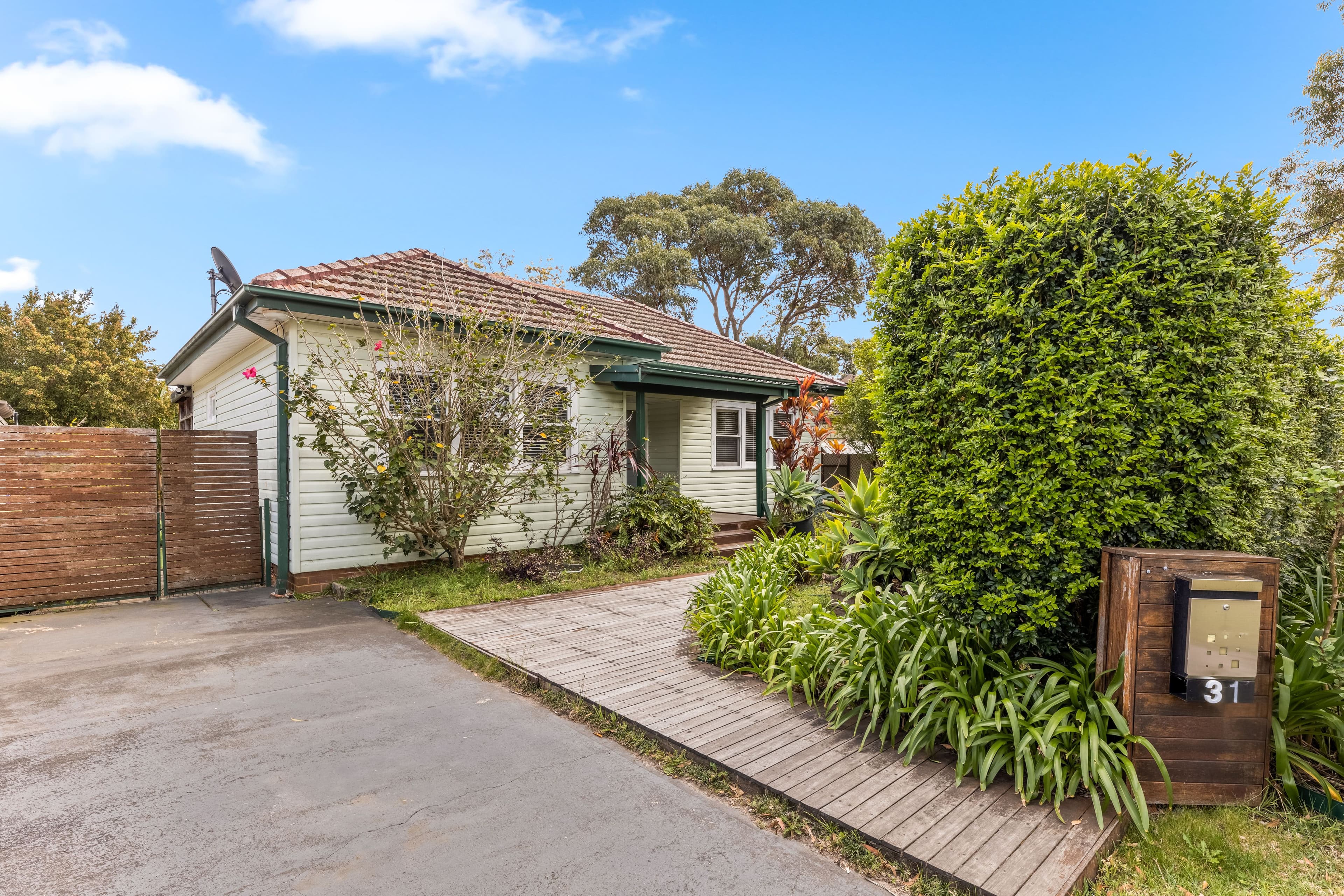 31 Acacia Road, Kirrawee NSW 2232, Sutherland - Thumbnail 3
