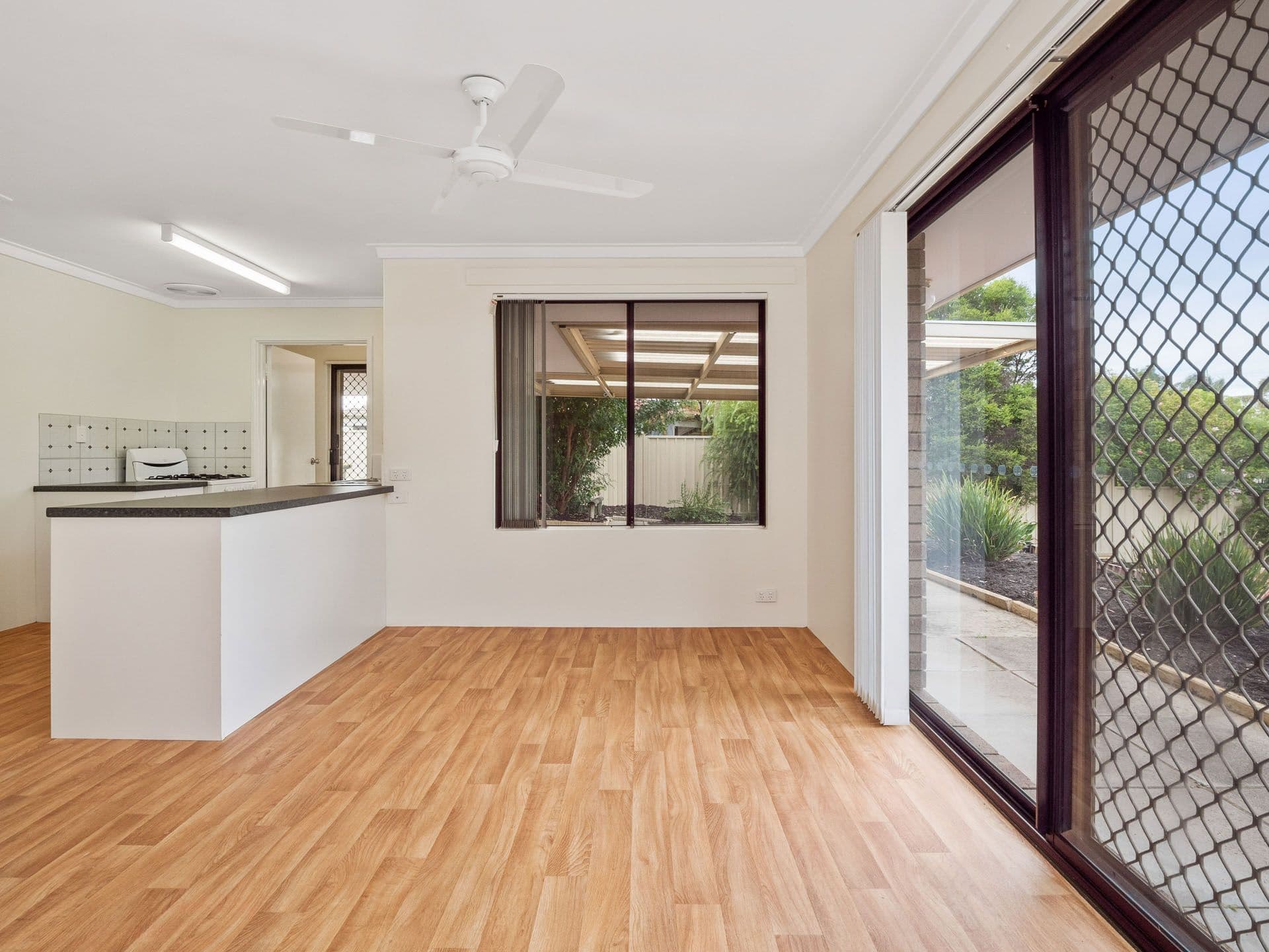 69 Clipper Drive, Ballajura WA 6066, Ballajura - Thumbnail 2