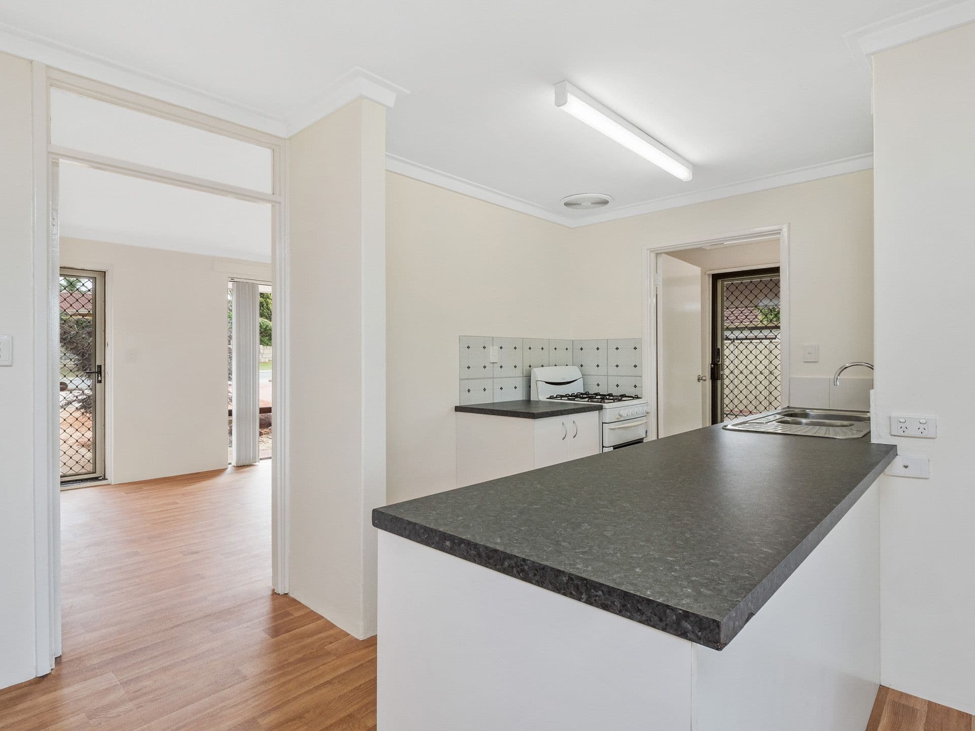 69 Clipper Drive, Ballajura WA 6066, Ballajura - Thumbnail 7
