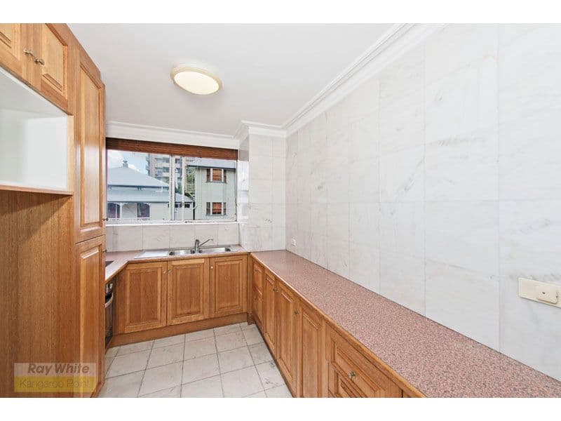 24 Castlebar Street, KANGAROO POINT QLD 4169, Kangaroo Point - Thumbnail 5