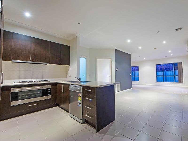 59 Caradon Drive, Truganina VIC 3029, Truganina - Thumbnail 4