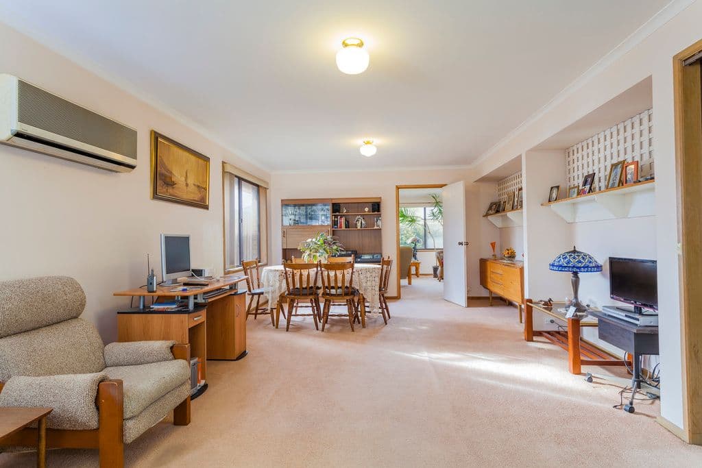 3 Trenton Parade, ST ALBANS PARK VIC 3219, St Albans Park - Thumbnail 4