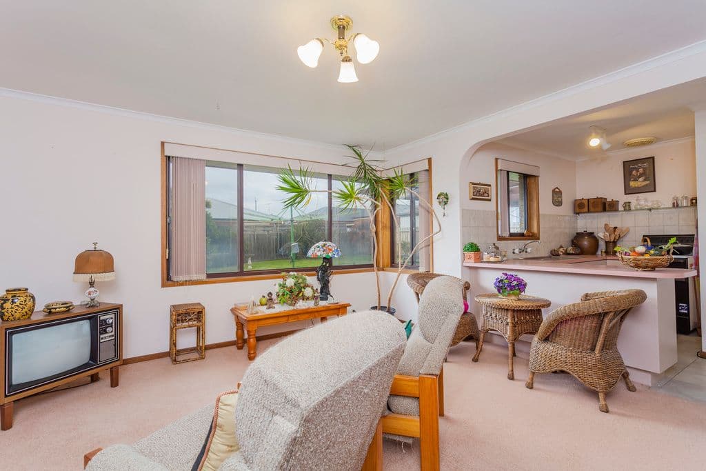 3 Trenton Parade, ST ALBANS PARK VIC 3219, St Albans Park - Thumbnail 5
