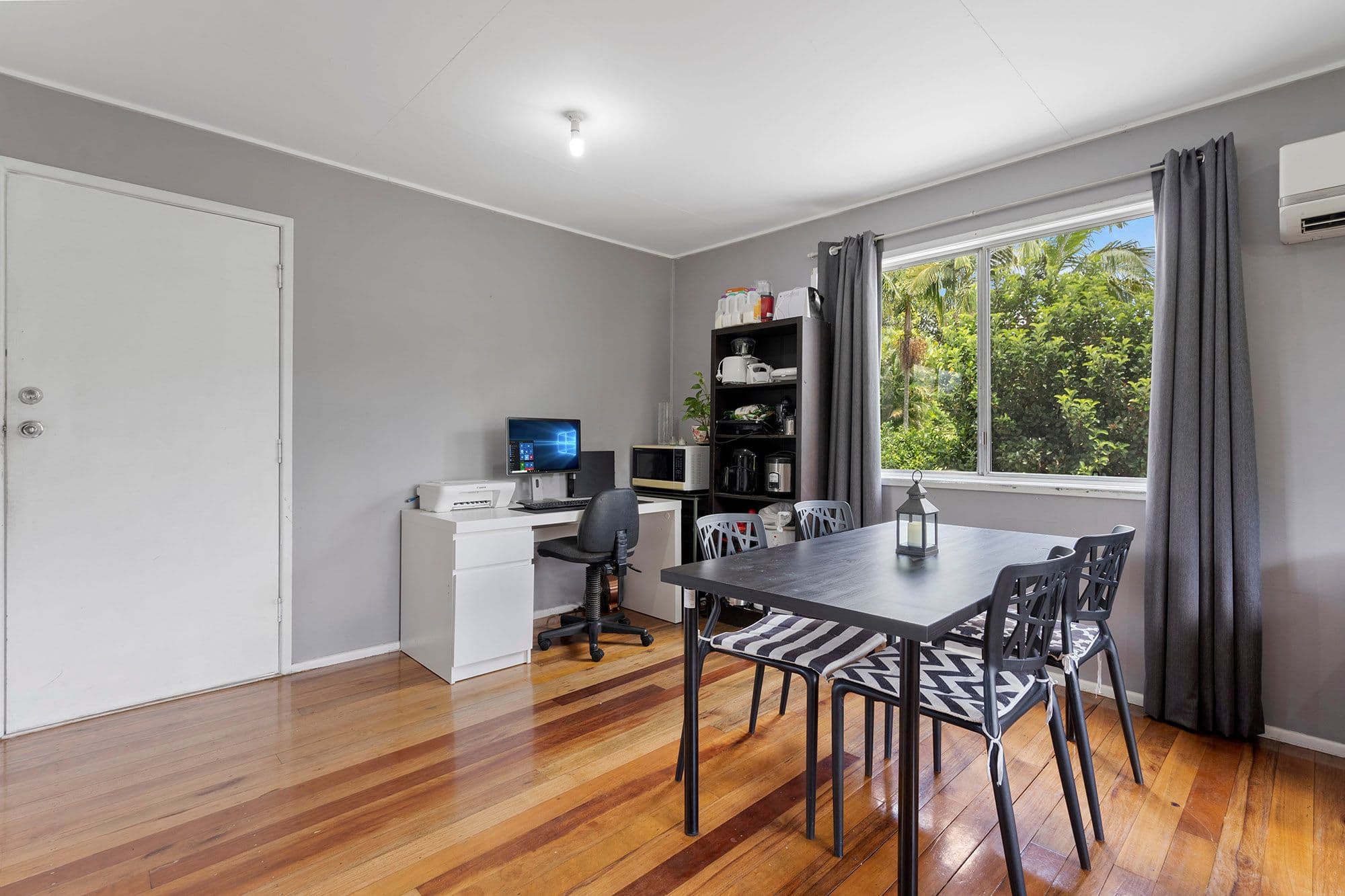 19 Claverton Street, Woodridge QLD 4114, Woodridge - Thumbnail 4
