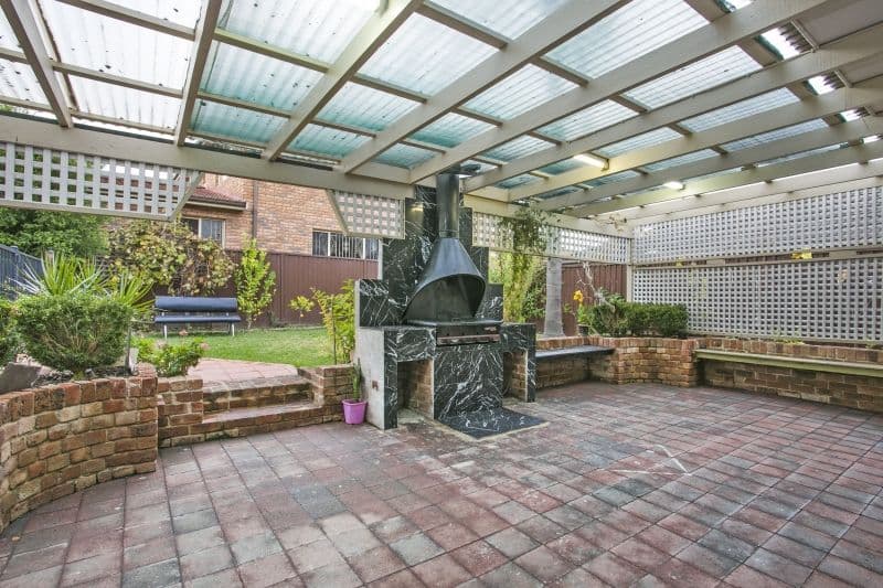 4 Cuthbert Crescent, EDENSOR PARK NSW 2176, Edensor Park - Thumbnail 5