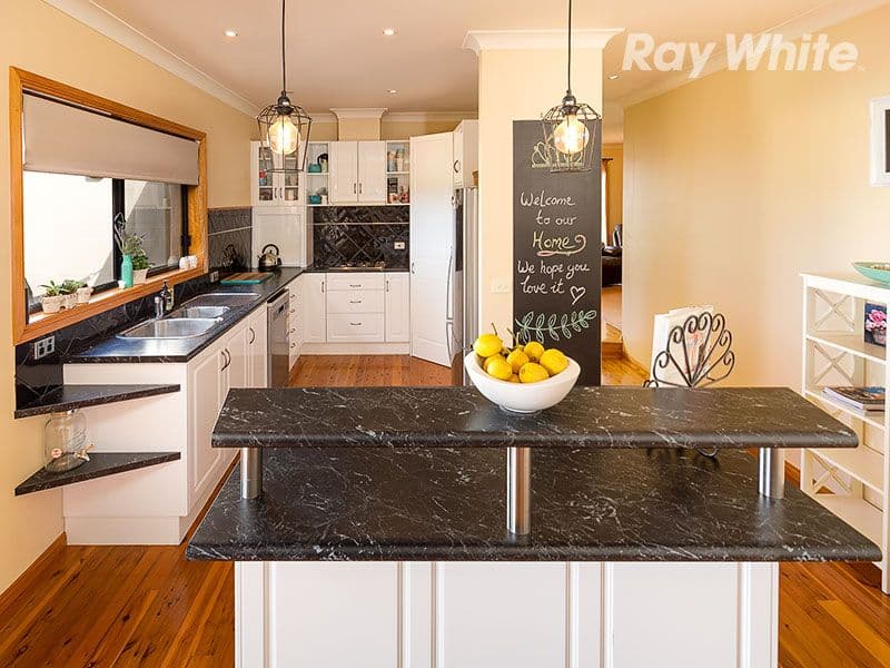 1 O'Mahony Close, Lavington - Thumbnail 7