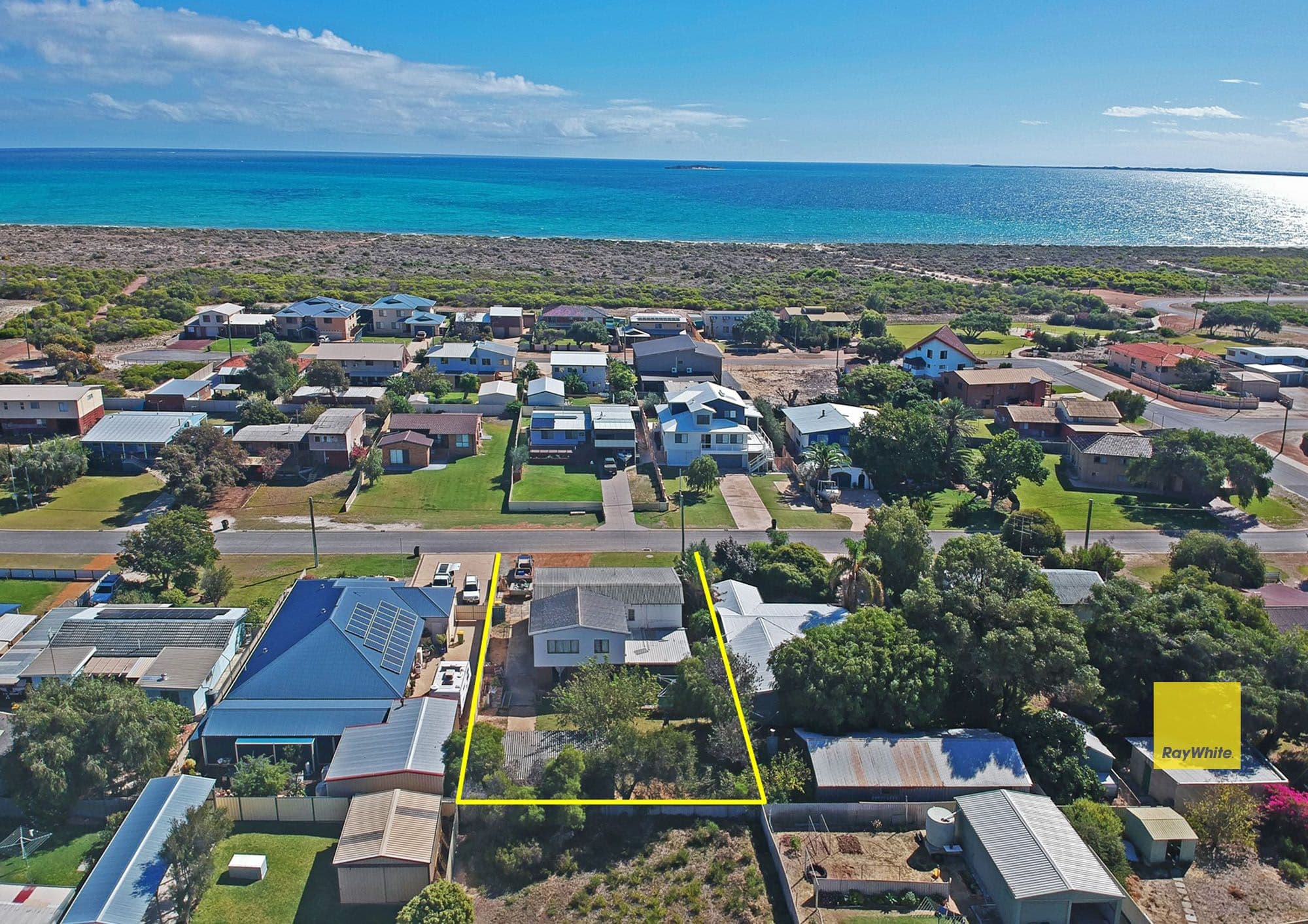 7 Hawaii Road, Jurien Bay WA 6516, Jurien Bay - Thumbnail 2