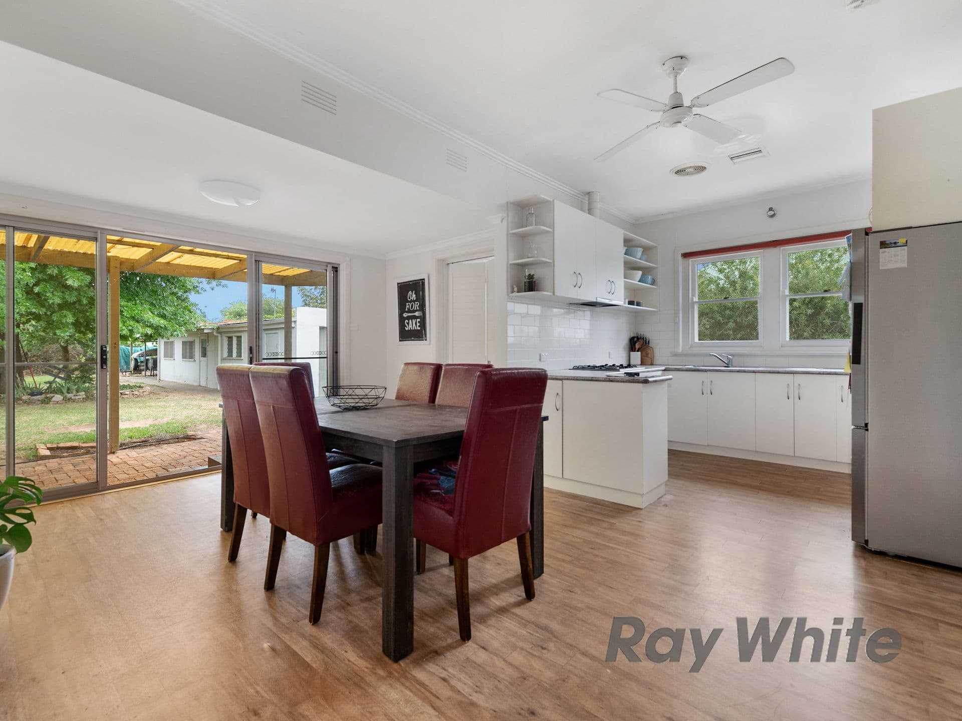 20 Dunn Street, Benalla VIC 3672, Benalla - Thumbnail 3