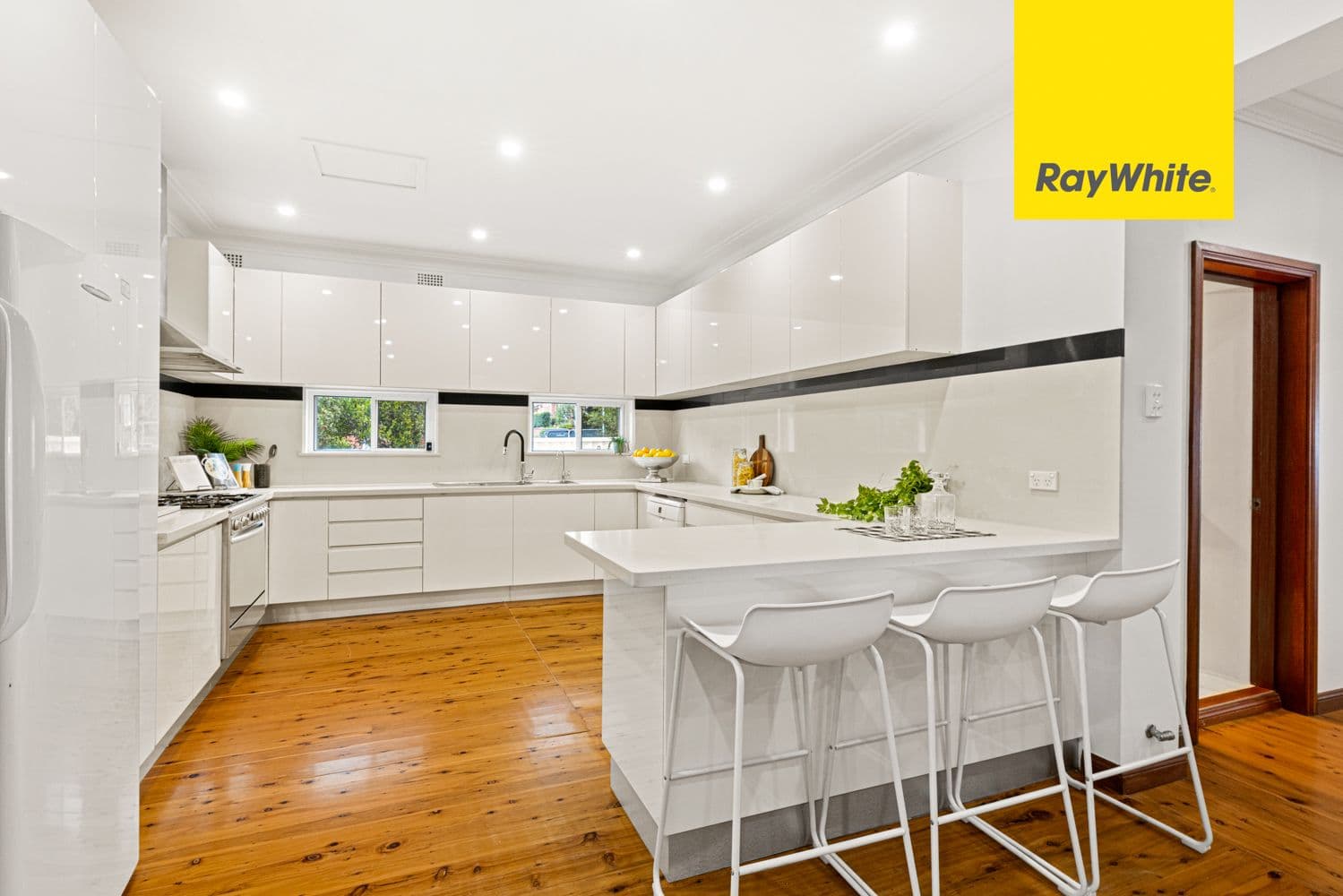 2 Kingsford Avenue, Eastwood NSW 2122, Eastwood - Thumbnail 4