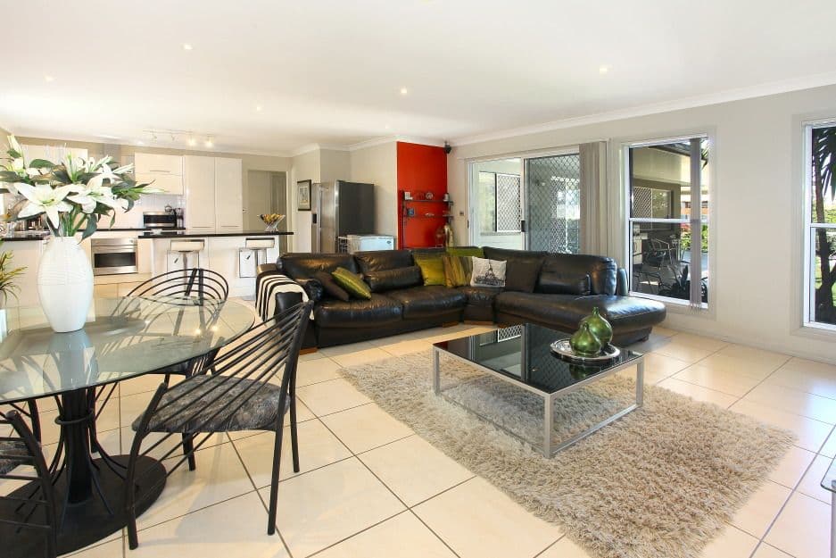 8 San Michele Court, Broadbeach Waters QLD 4218, Broadbeach Waters - Thumbnail 7