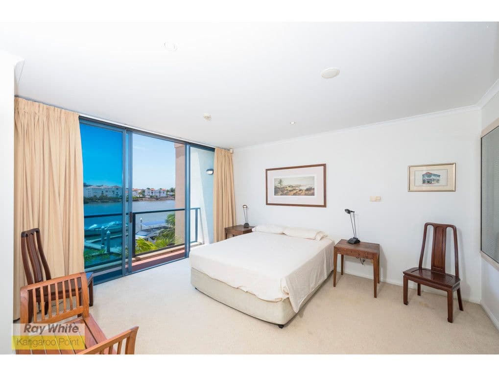 8 Goodwin Street, KANGAROO POINT QLD 4169, Kangaroo Point - Thumbnail 6