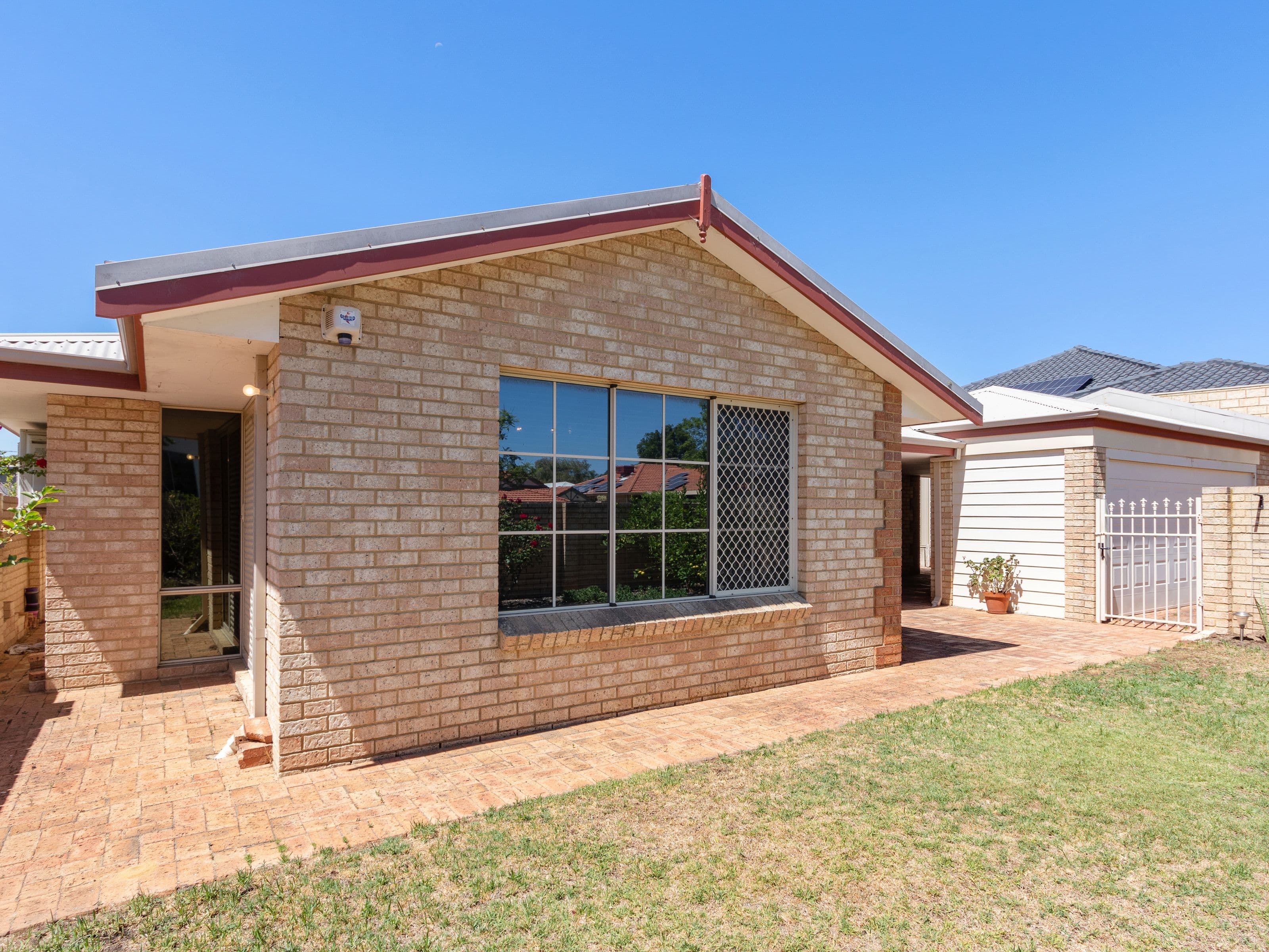 36 Crawshaw Crescent, Manning WA 6152, Manning - Thumbnail 2