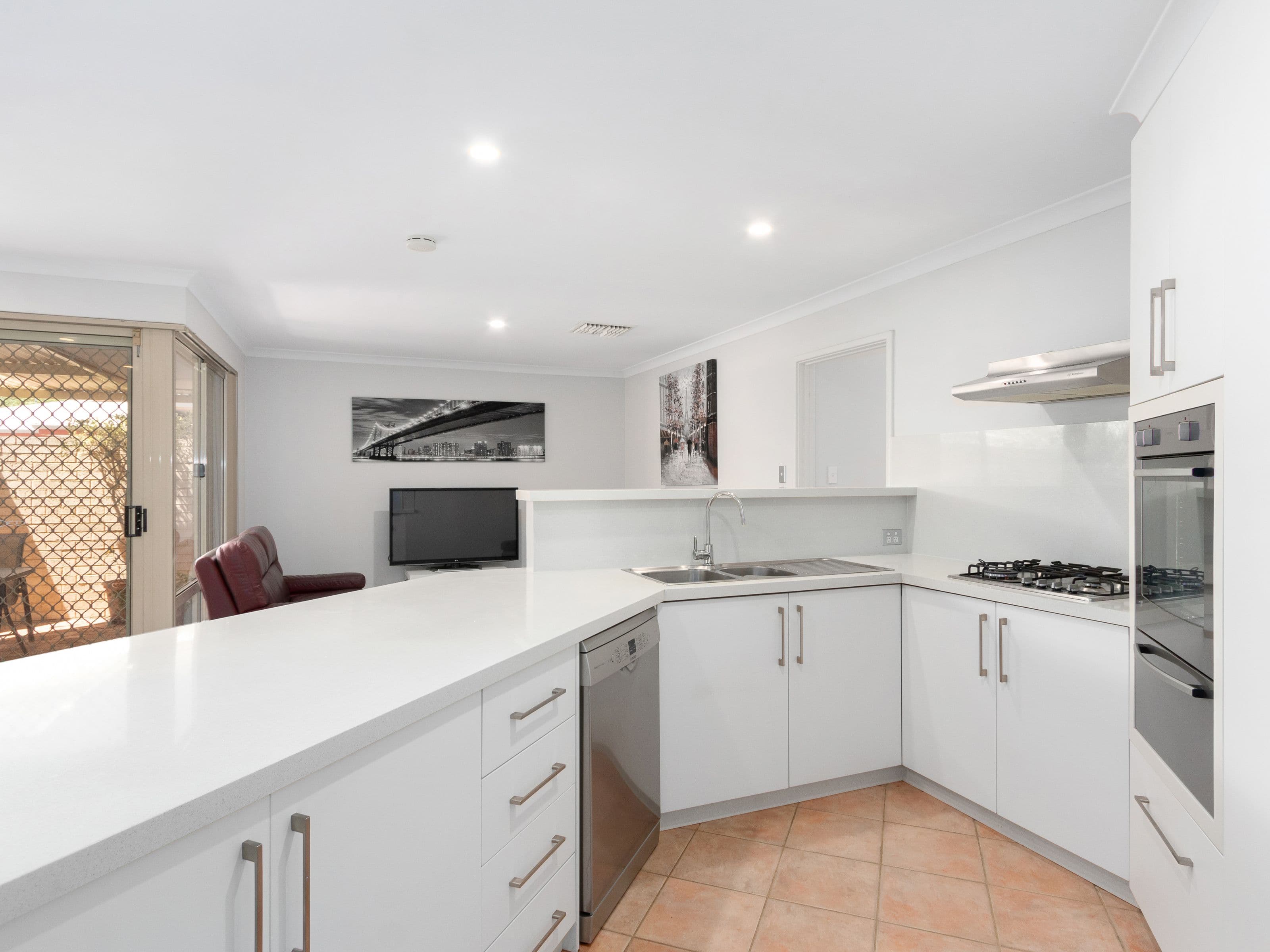 36 Crawshaw Crescent, Manning WA 6152, Manning - Thumbnail 5