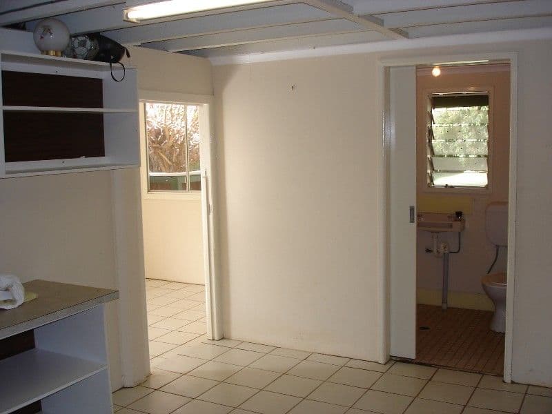 663 Main Road, WELLINGTON POINT QLD 4160, Wellington Point - Thumbnail 2