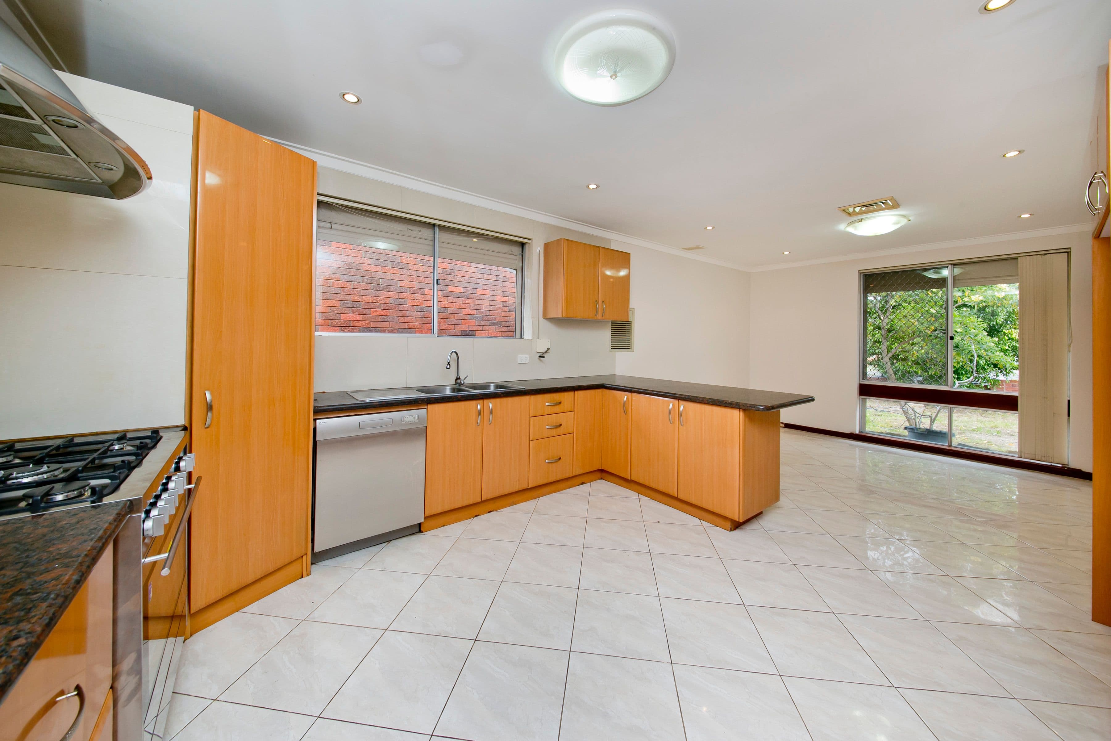 261 Morley Drive, Dianella WA 6059, Dianella - Thumbnail 3