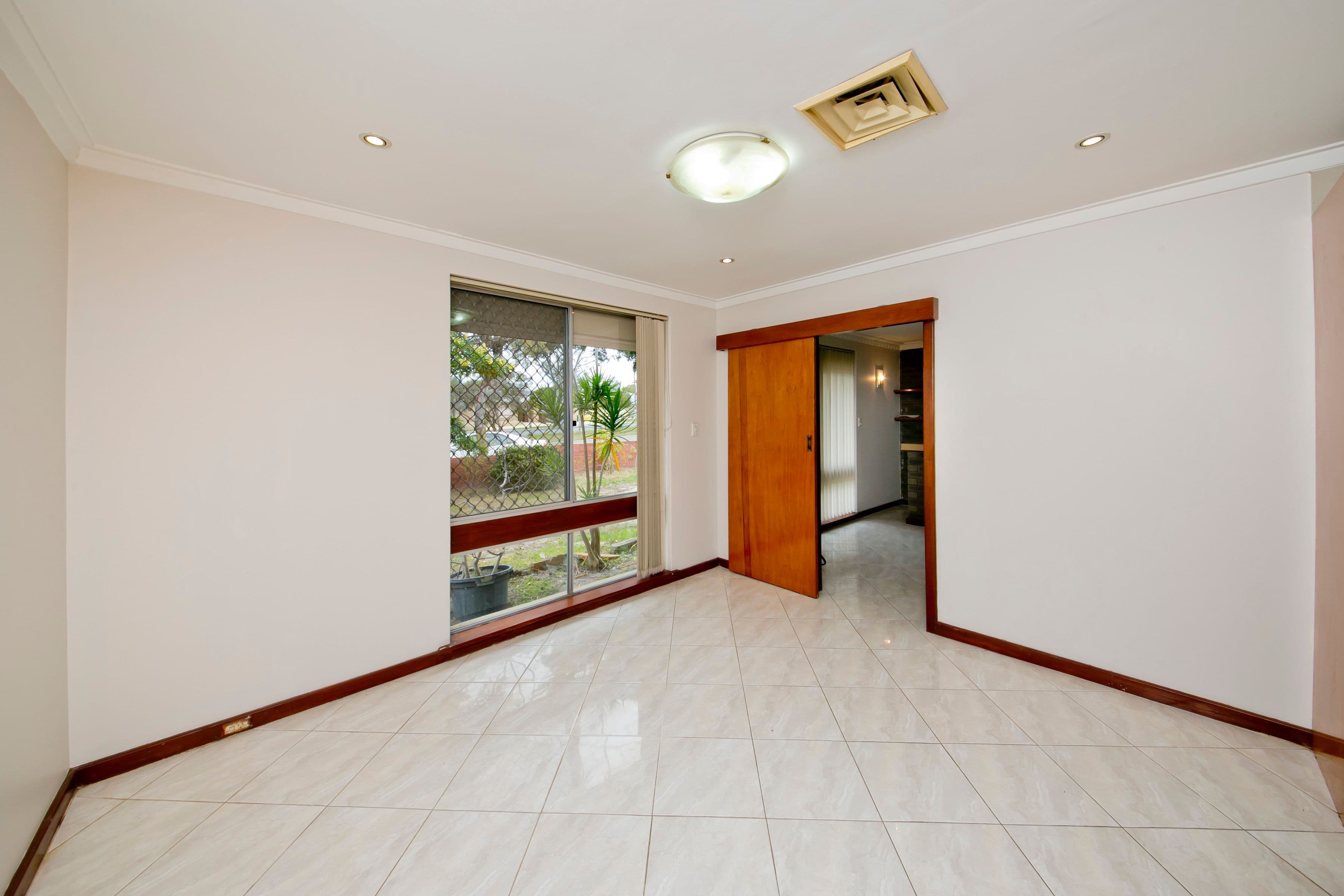 261 Morley Drive, Dianella WA 6059, Dianella - Thumbnail 8