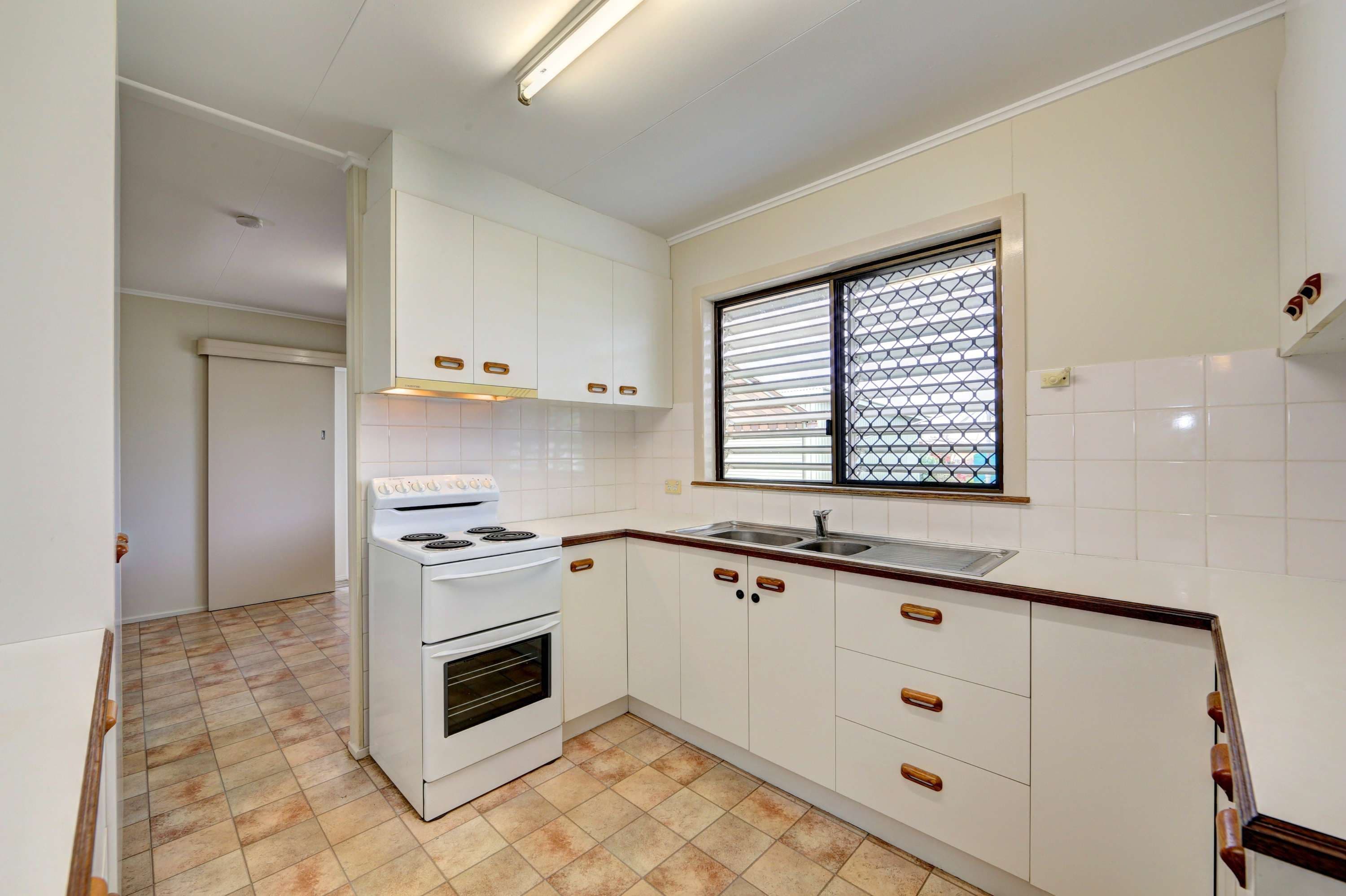 17 Baker Street, KEPNOCK QLD 4670, Kepnock - Thumbnail 3