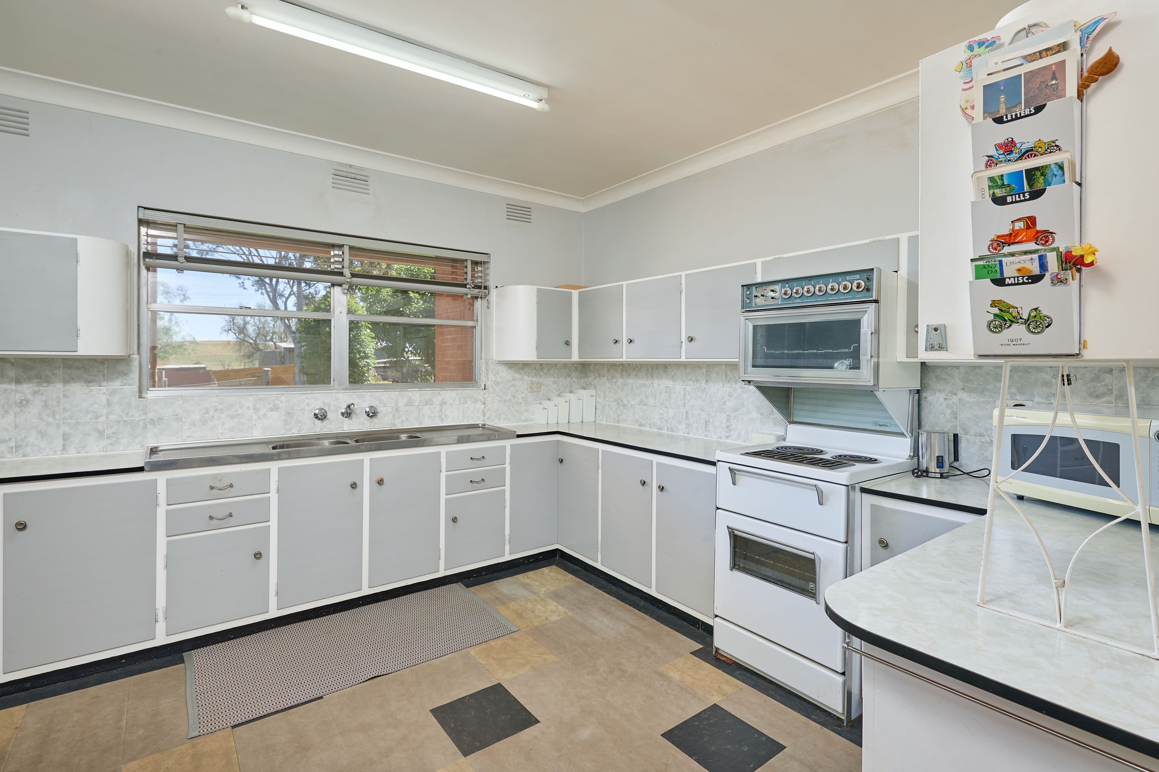 31 Prince Street, Junee NSW 2663, Junee - Thumbnail 3