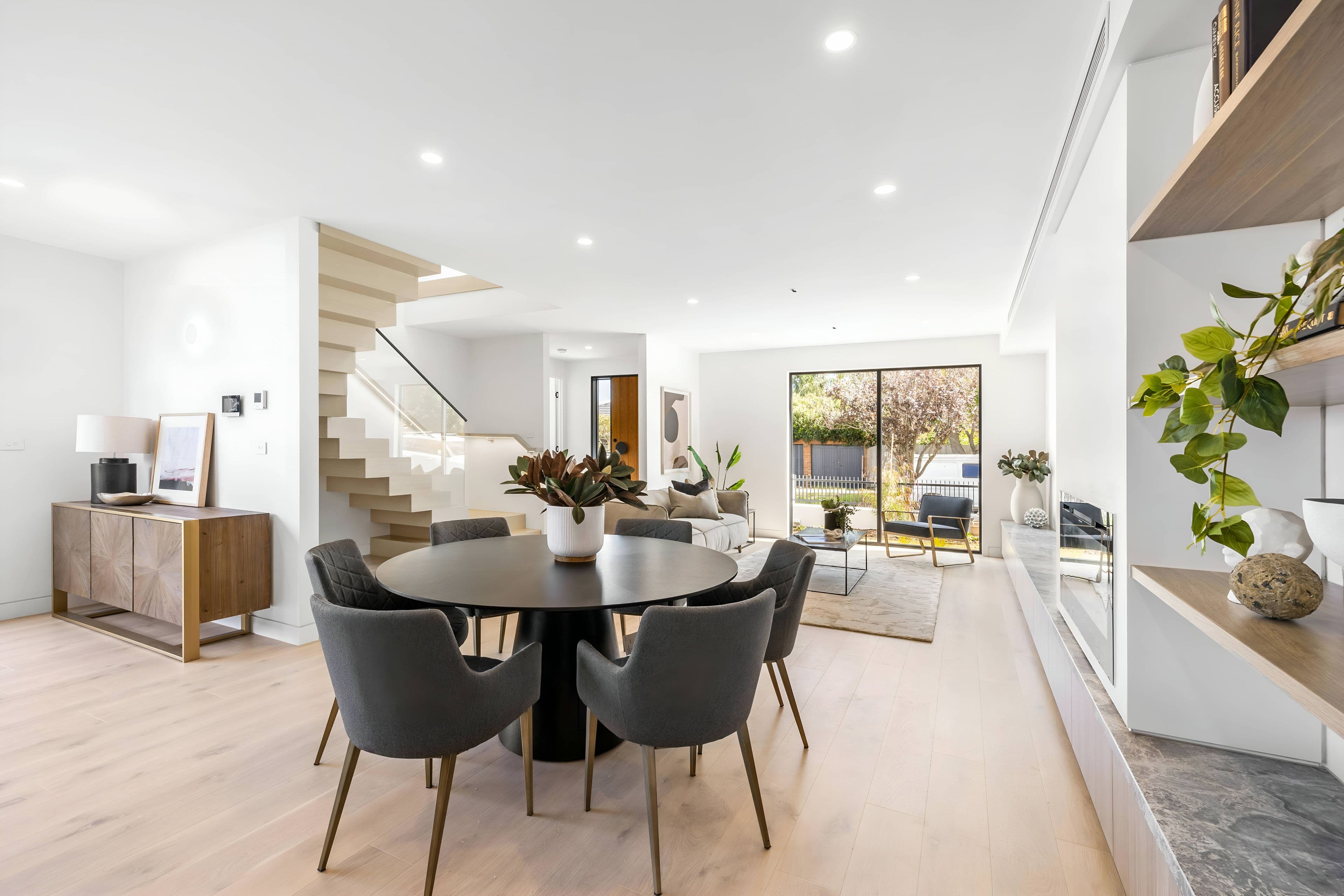 10 Baylon Street, Bentleigh VIC 3204, Bentleigh - Thumbnail 4