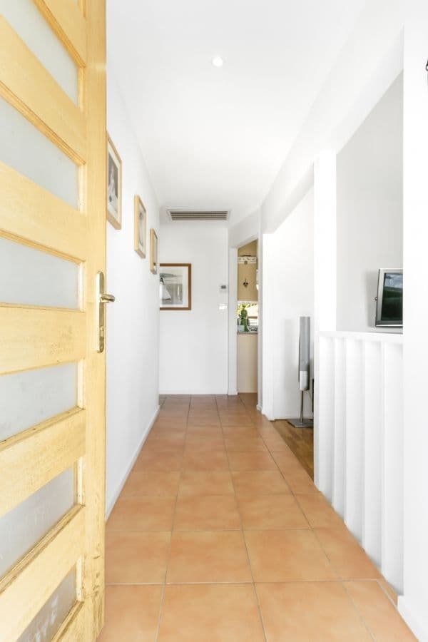 4 Daniel Court, Werribee VIC 3030, Werribee - Thumbnail 2