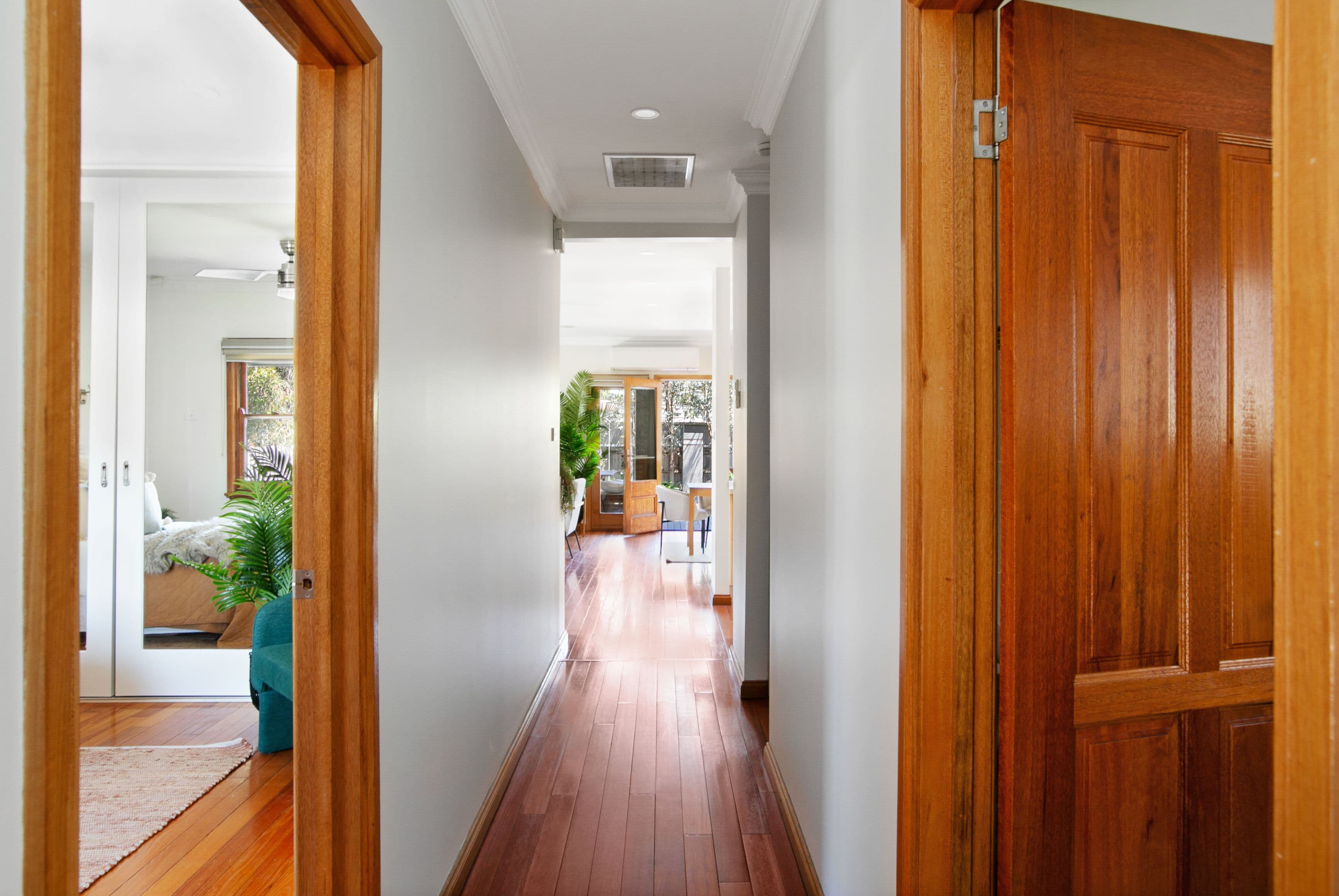 15 Banbury Road, Reservoir VIC 3073, Reservoir - Thumbnail 2