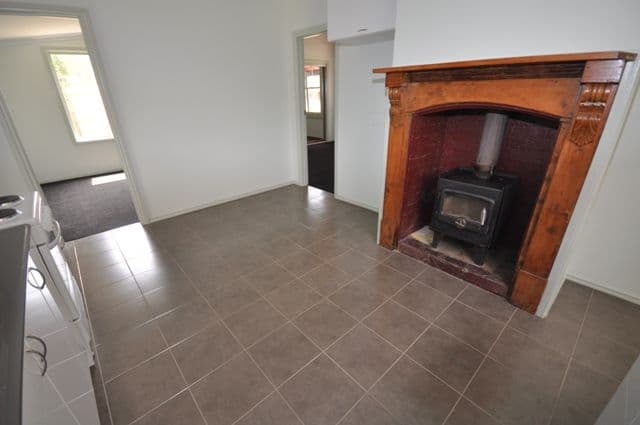 16 Dundas Street, INVERLEIGH VIC 3321, Inverleigh - Thumbnail 5