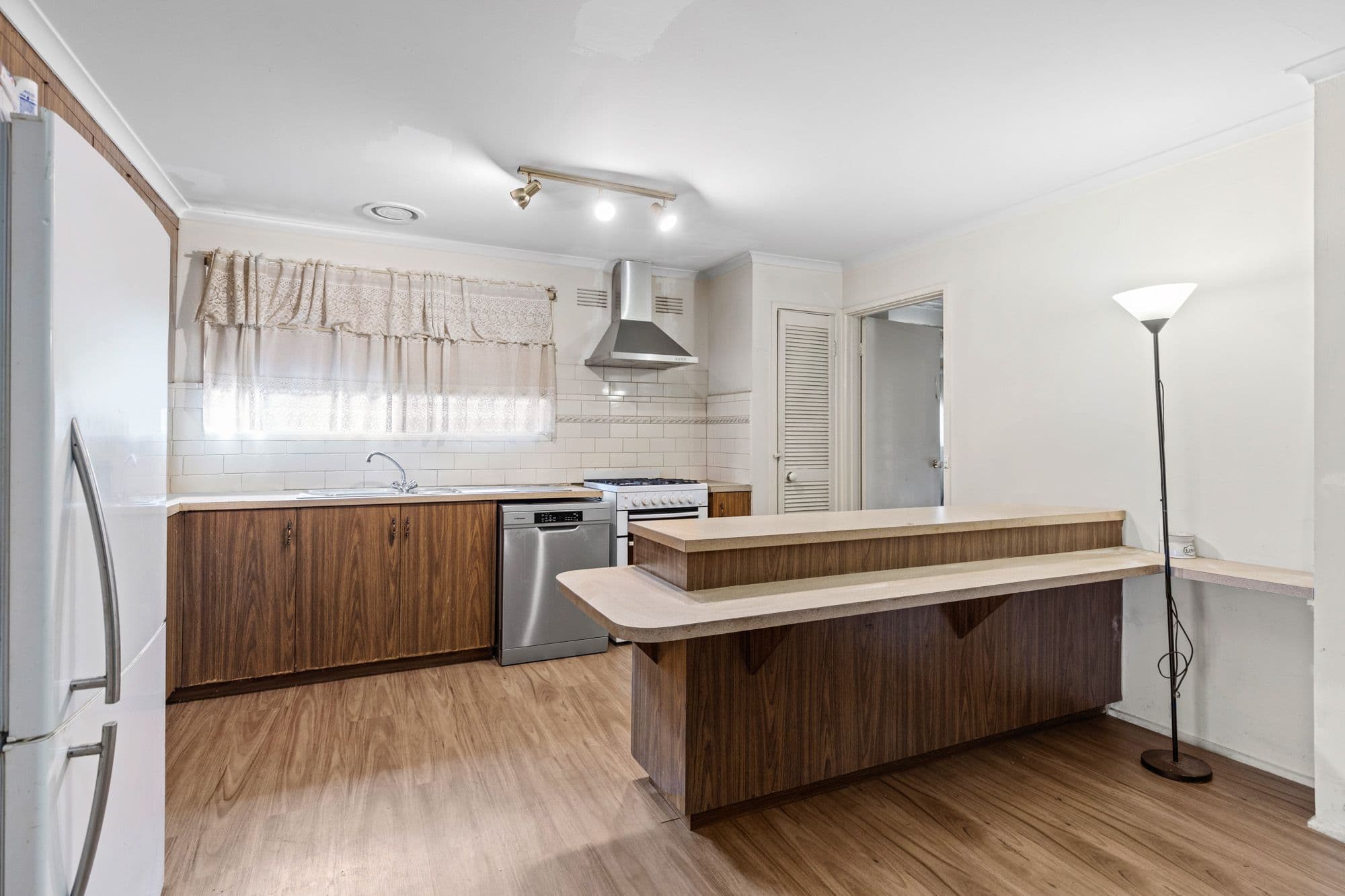 3 Leigh Street, Werribee VIC 3030, Werribee - Thumbnail 5