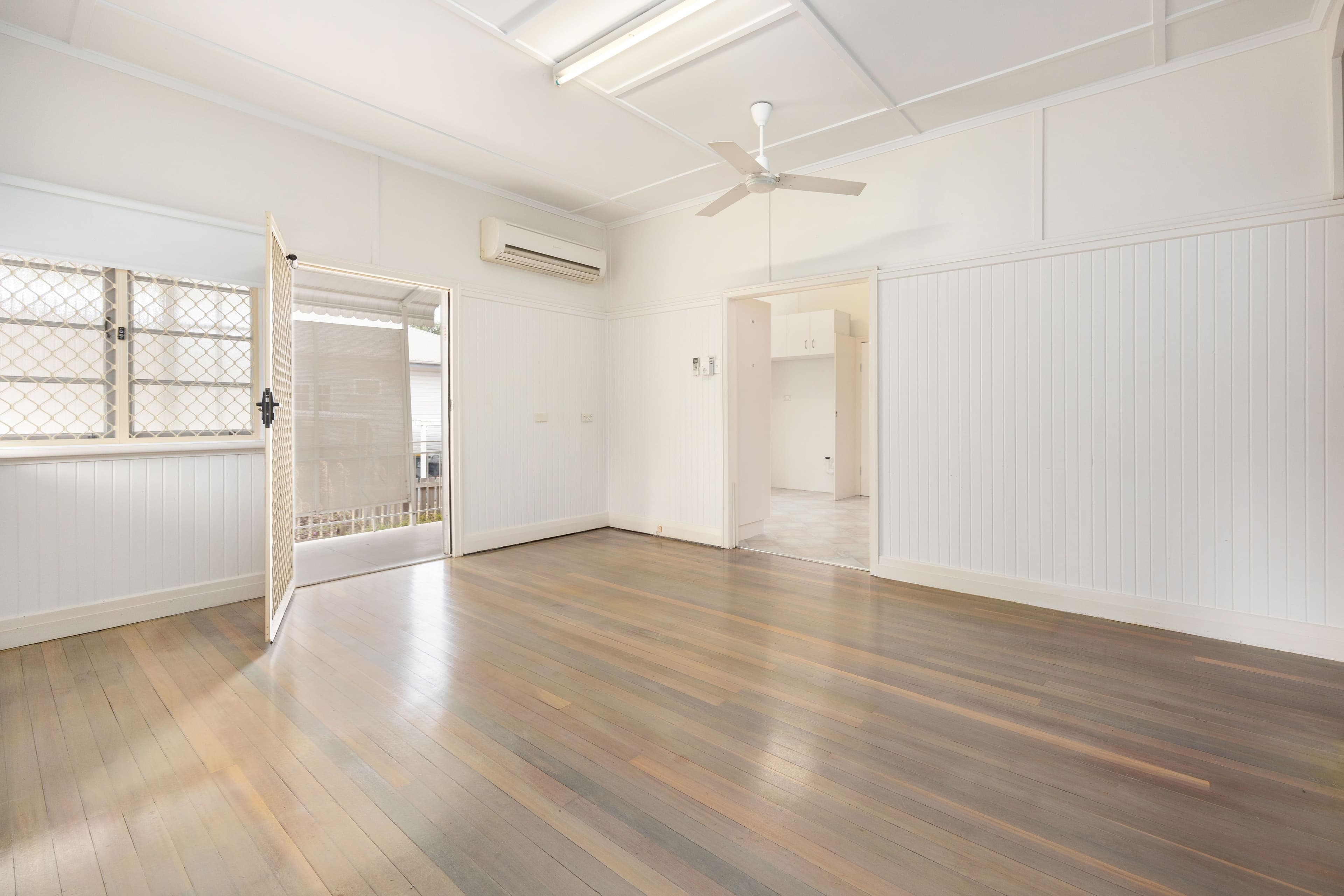 10 Aberdeen Avenue, Maryborough QLD 4650, Maryborough - Thumbnail 3