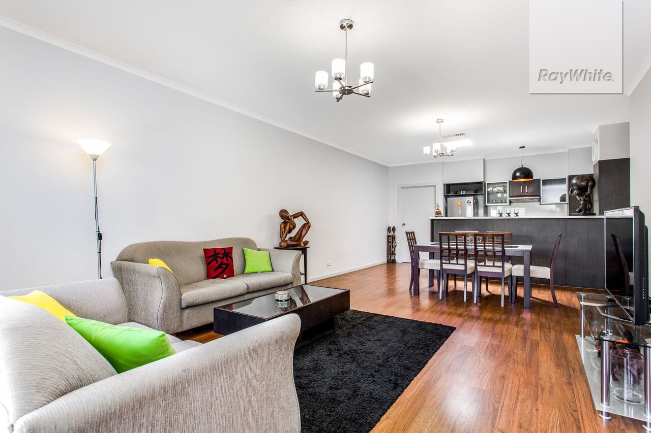 18 Mackenzie Circuit, Mawson Lakes SA 5095, Mawson Lakes - Thumbnail 4