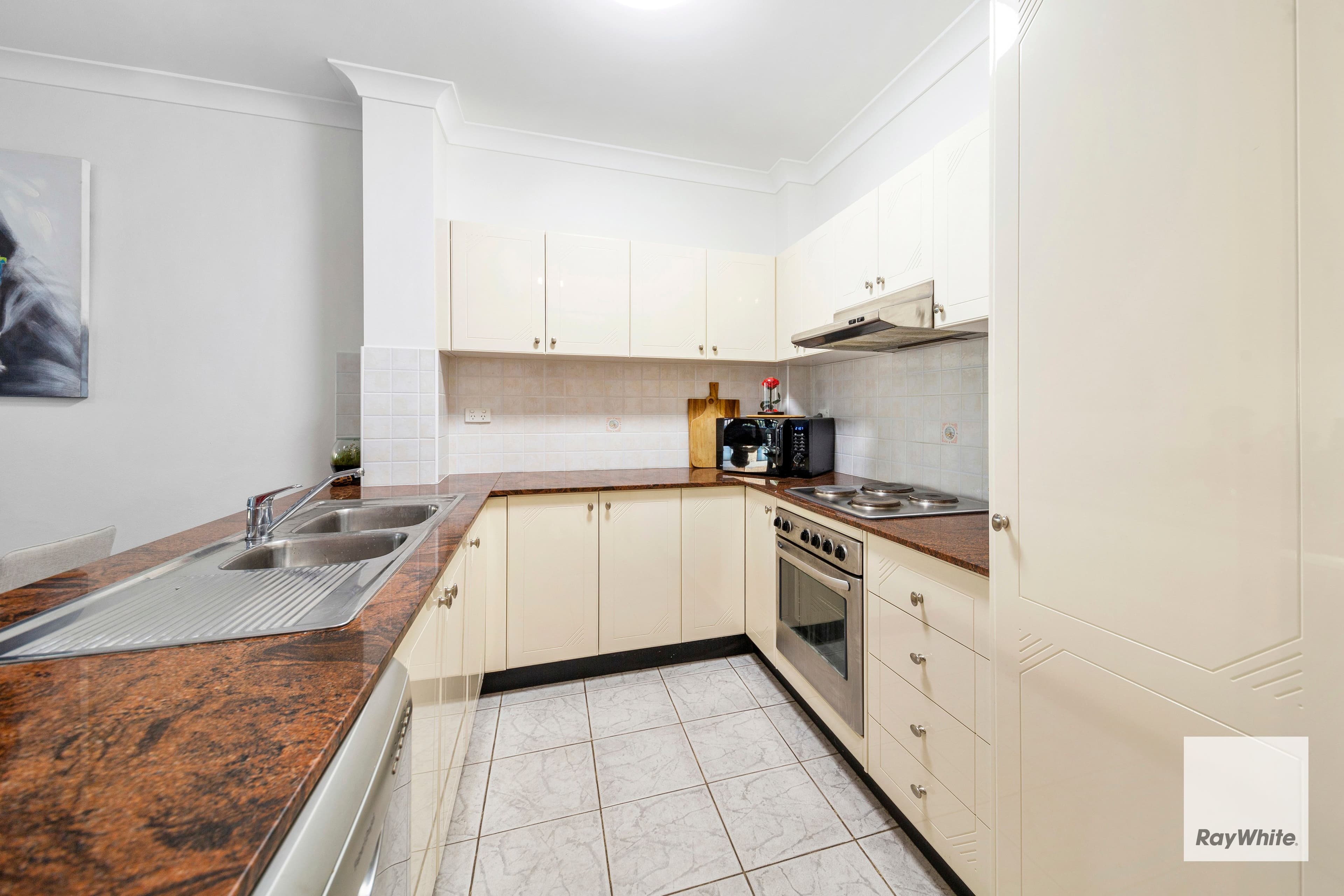 9-15 Willock Avenue, Miranda NSW 2228, Miranda - Thumbnail 2