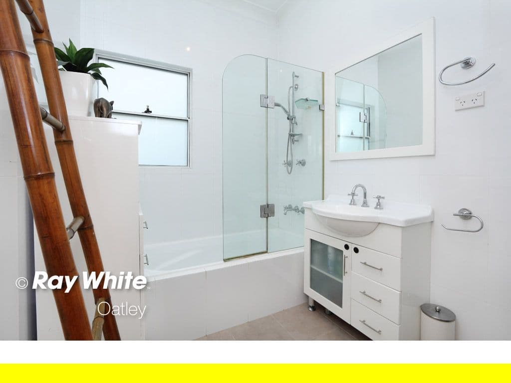 17 Hannons Avenue, Peakhurst NSW 2210, Peakhurst - Thumbnail 7