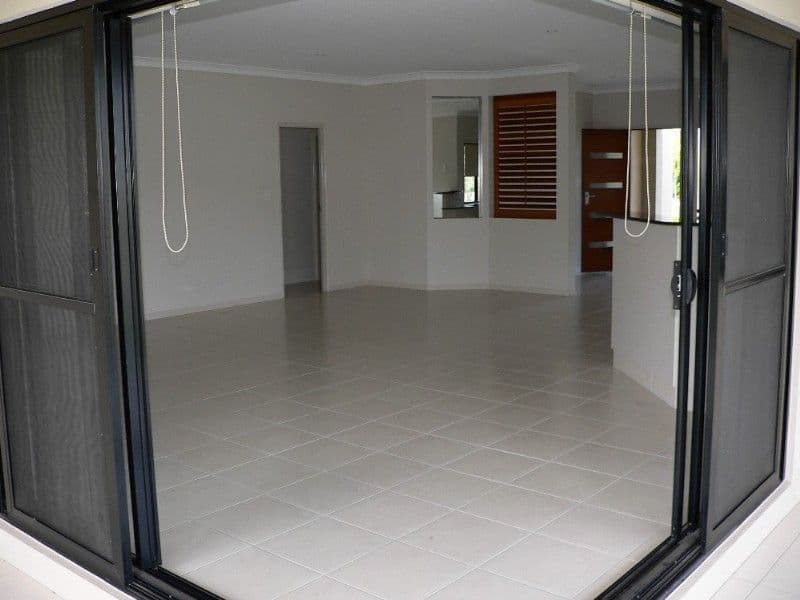 11 Nandina Court, UPPER COOMERA QLD 4209, Upper Coomera - Thumbnail 5