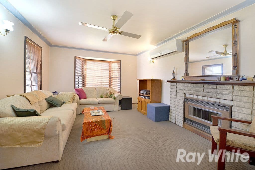 54 King Parade, Knoxfield VIC 3180, Knoxfield - Thumbnail 3