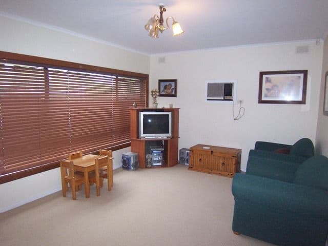 11 Mercedes Drive, HOLDEN HILL SA 5088, Holden Hill - Thumbnail 2