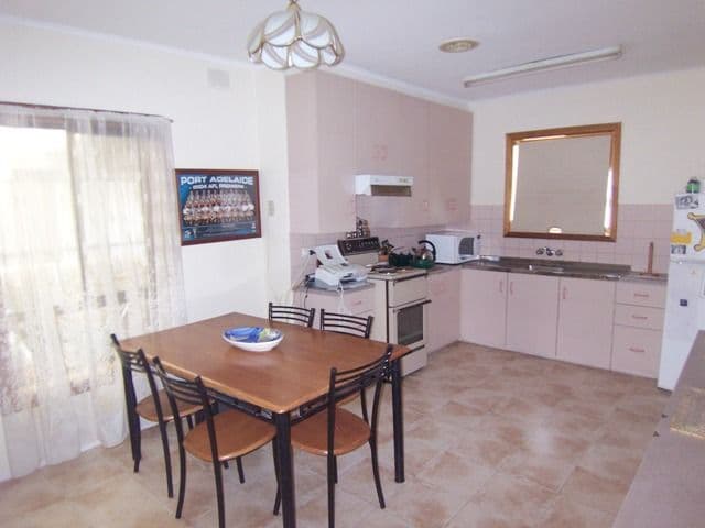 11 Mercedes Drive, HOLDEN HILL SA 5088, Holden Hill - Thumbnail 4