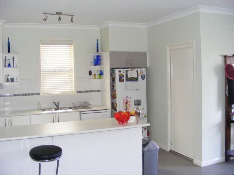 30 Broughton Avenue, TULLIMBAR NSW 2527, Tullimbar - Thumbnail 2