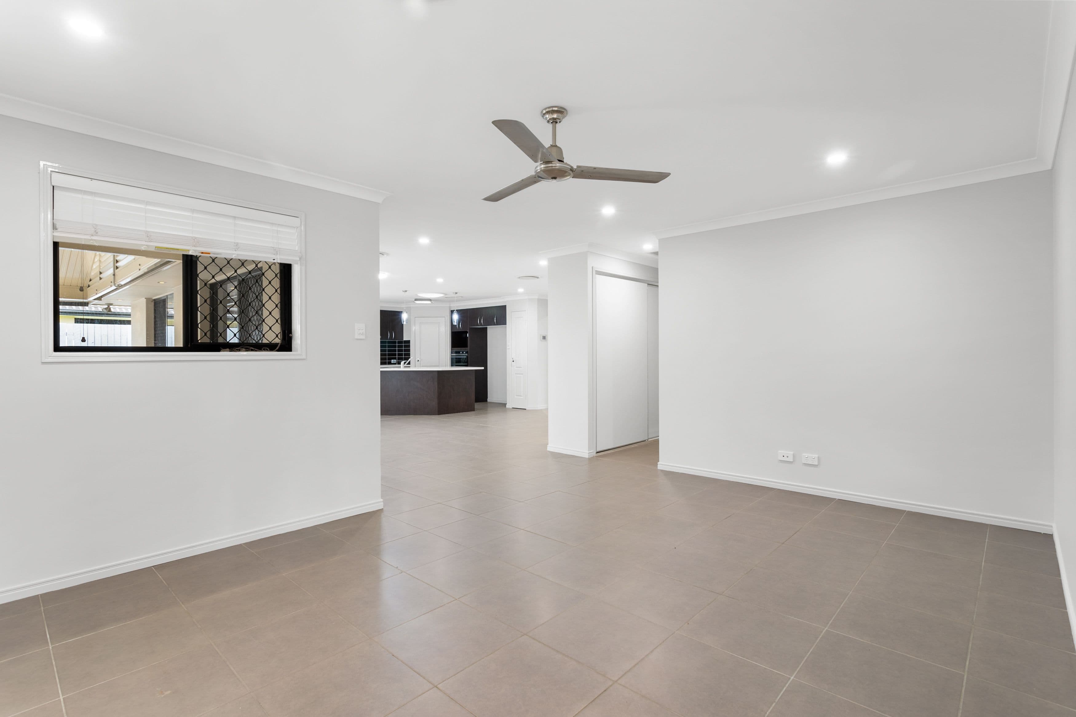 33 Tranquility Drive, Rothwell QLD 4022, Rothwell - Thumbnail 2