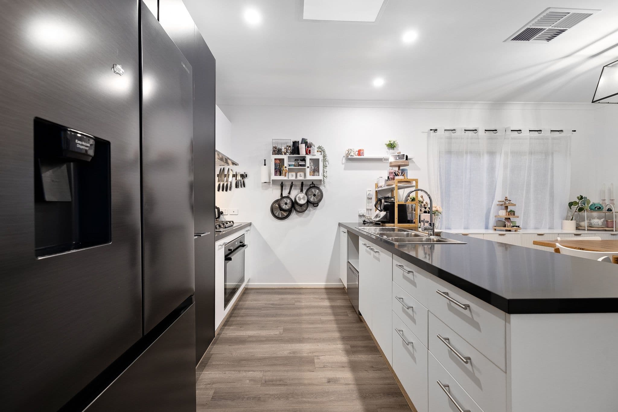 30 Coachella Way, Berwick VIC 3806, Berwick - Thumbnail 5