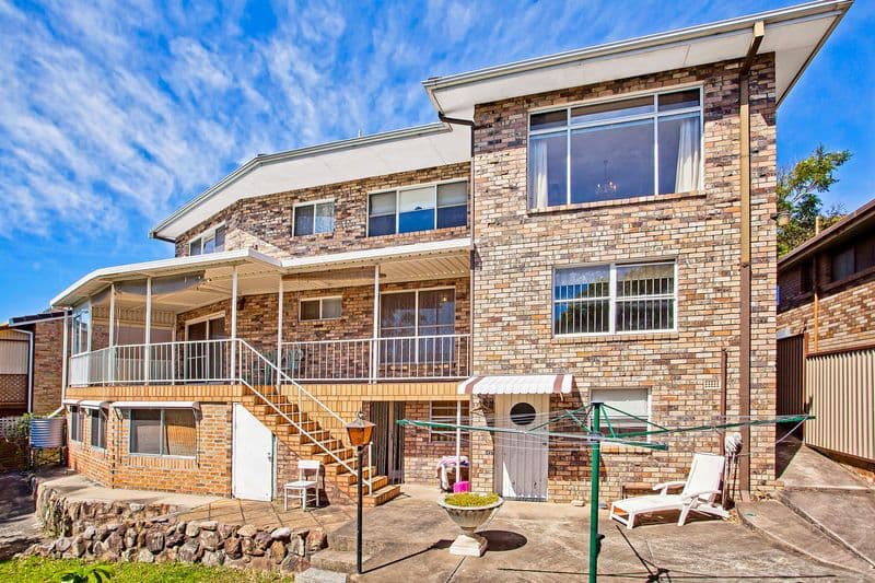 64 Berne Street, BATEAU BAY NSW 2261, Bateau Bay - Thumbnail 2