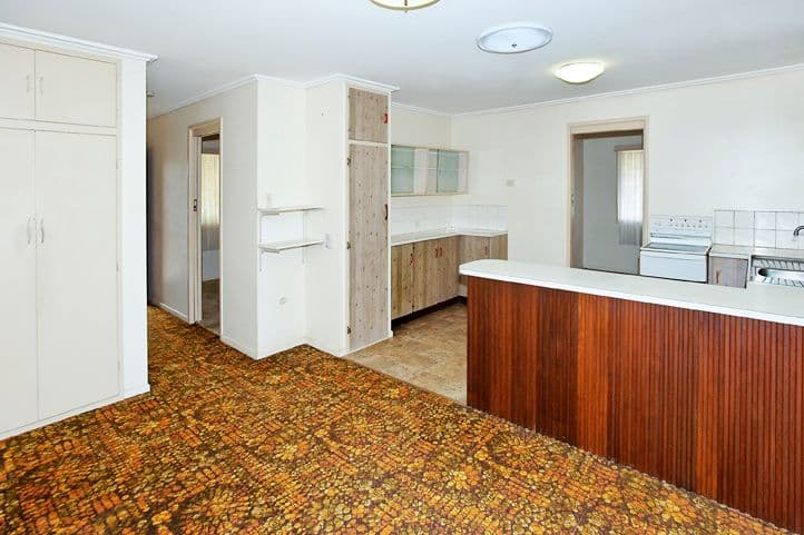 34 Waratah Drive, CLONTARF QLD 4019, Clontarf - Thumbnail 8