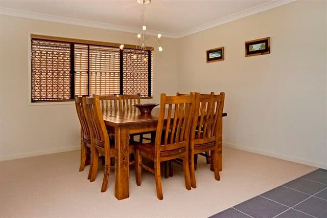 26 Lawley Crescent, PACIFIC PINES QLD 4211, Pacific Pines - Thumbnail 6